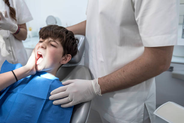 Best Emergency Dentist for Knocked-Out Tooth in Reading, MI